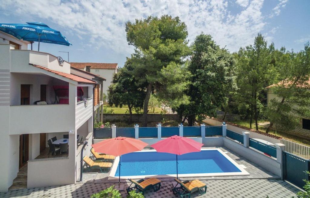 Villa Diana باكوشتاني المظهر الخارجي الصورة